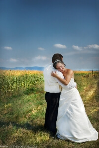 Mariés dans les champs